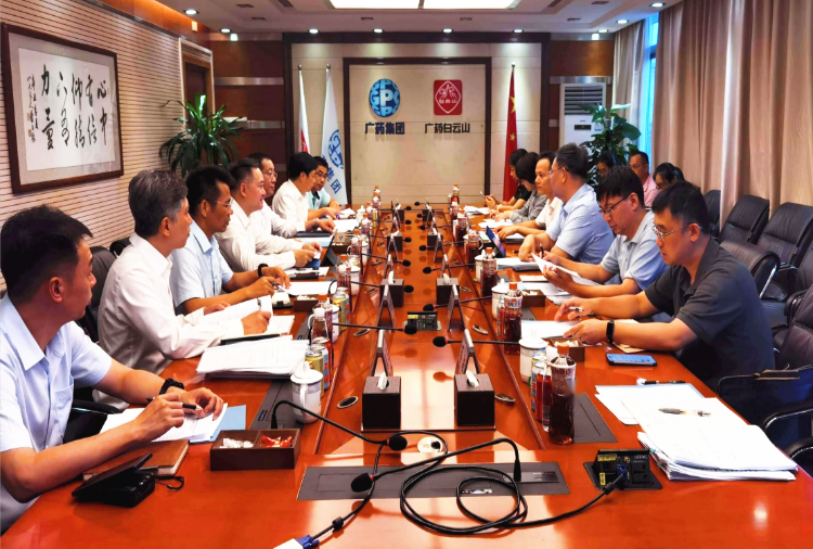 省藥品監管局副局長嚴振率隊與省人大代表座談交流